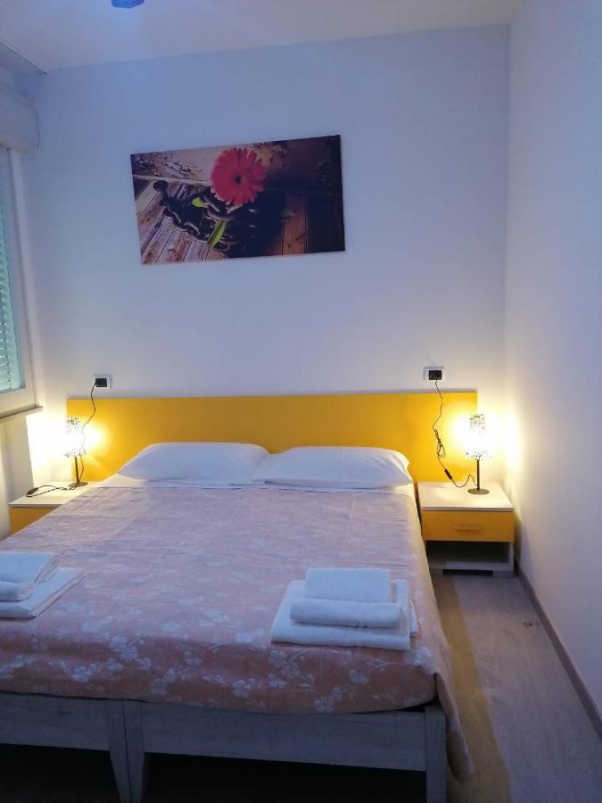Hotel Bologna Rimini Buitenkant foto