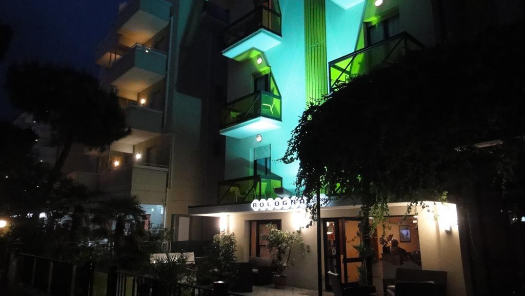 Hotel Bologna Rimini Buitenkant foto